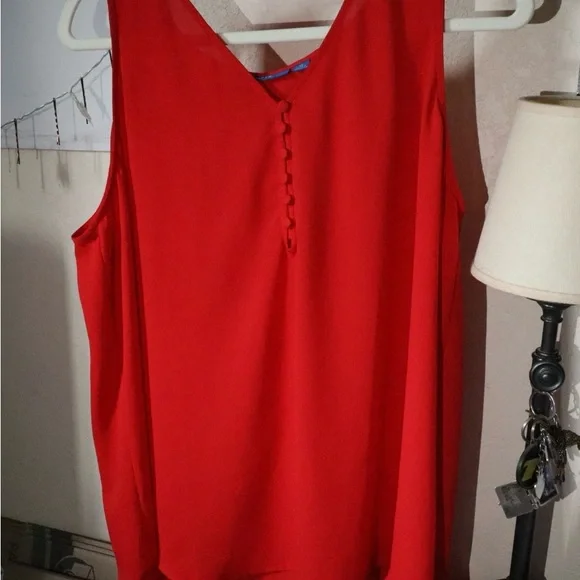 Apt. 9 Bold Red Top - Picture 2 of 8